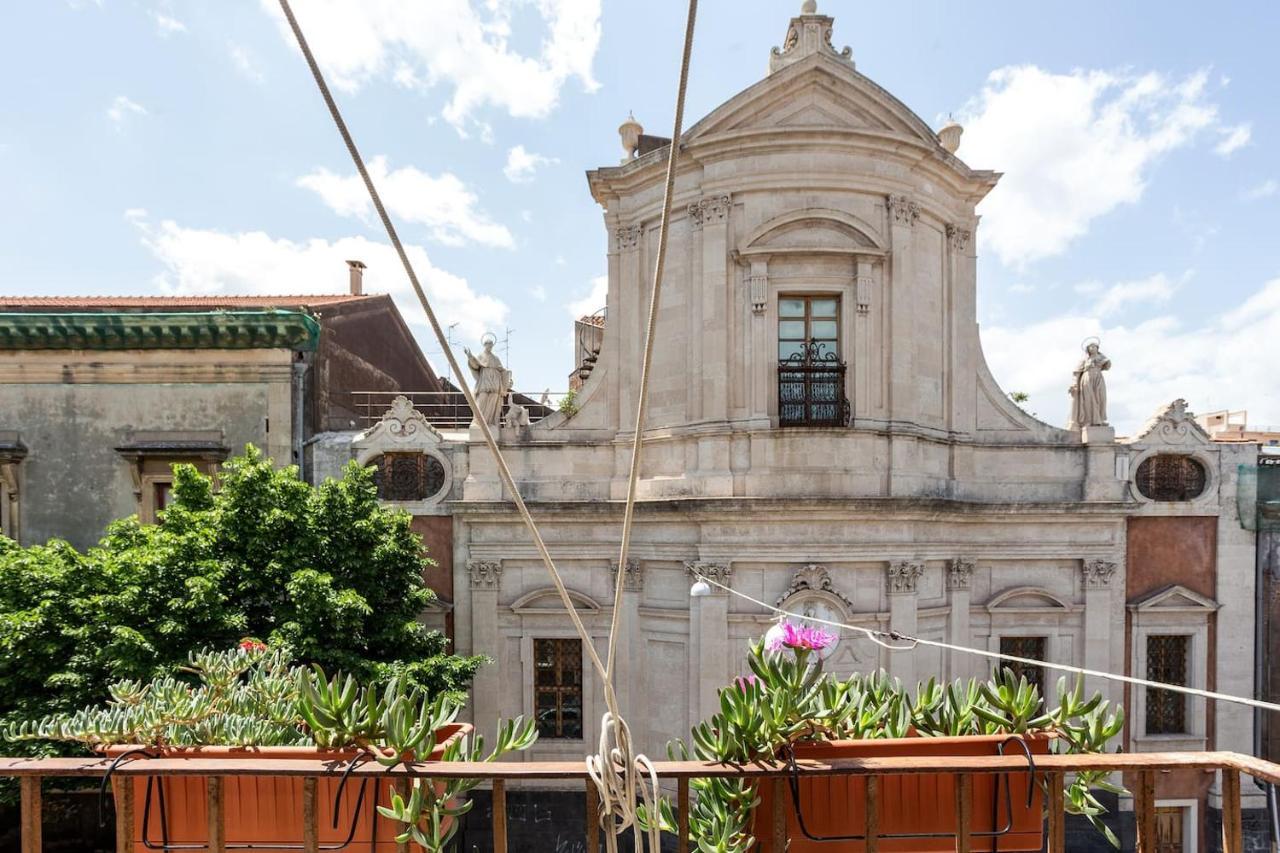 Albachiara Huge Apt Catania Ngoại thất bức ảnh